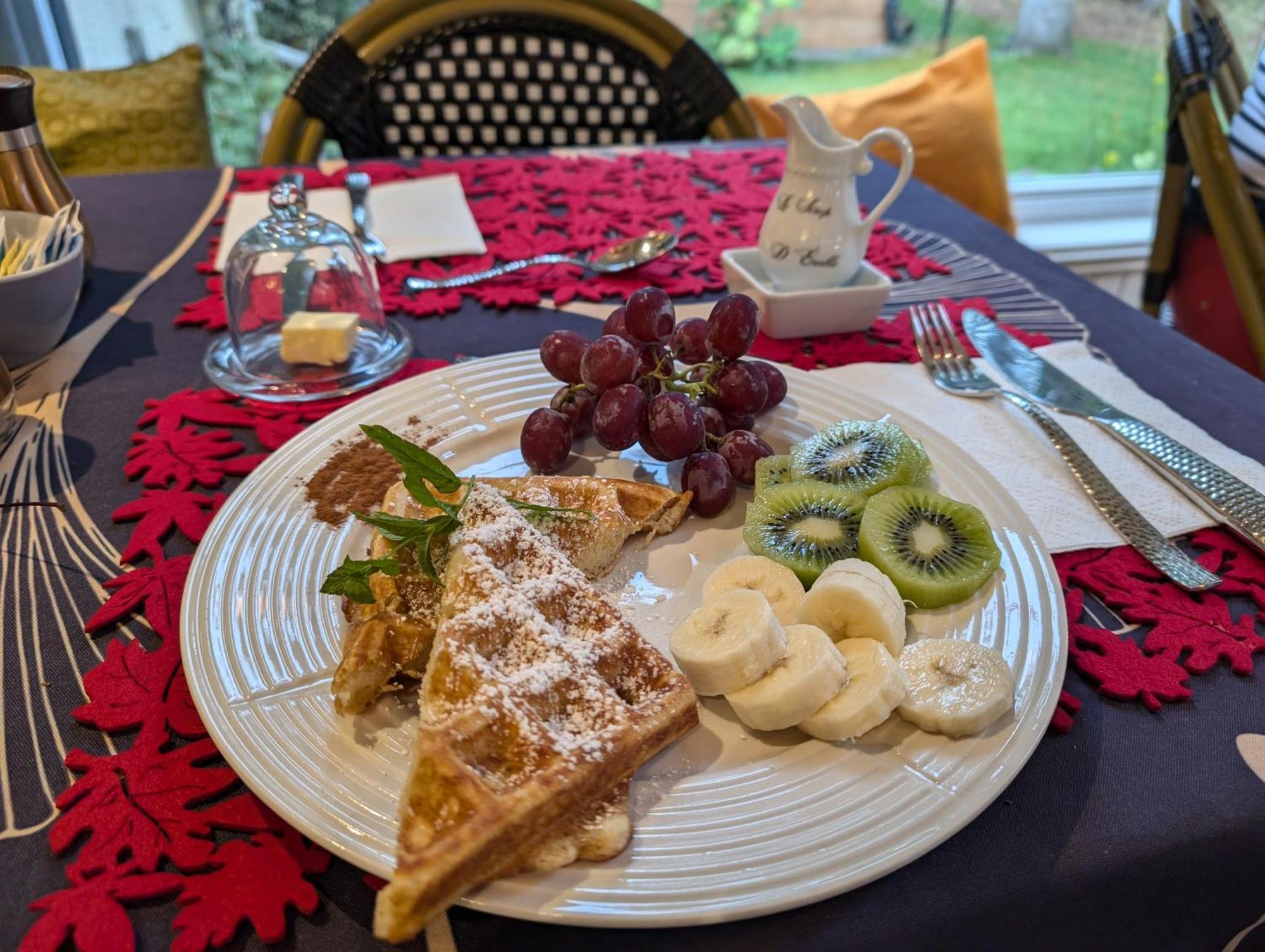 Bed and Breakfast La Tremblante Мон-Трамблан Экстерьер фото
