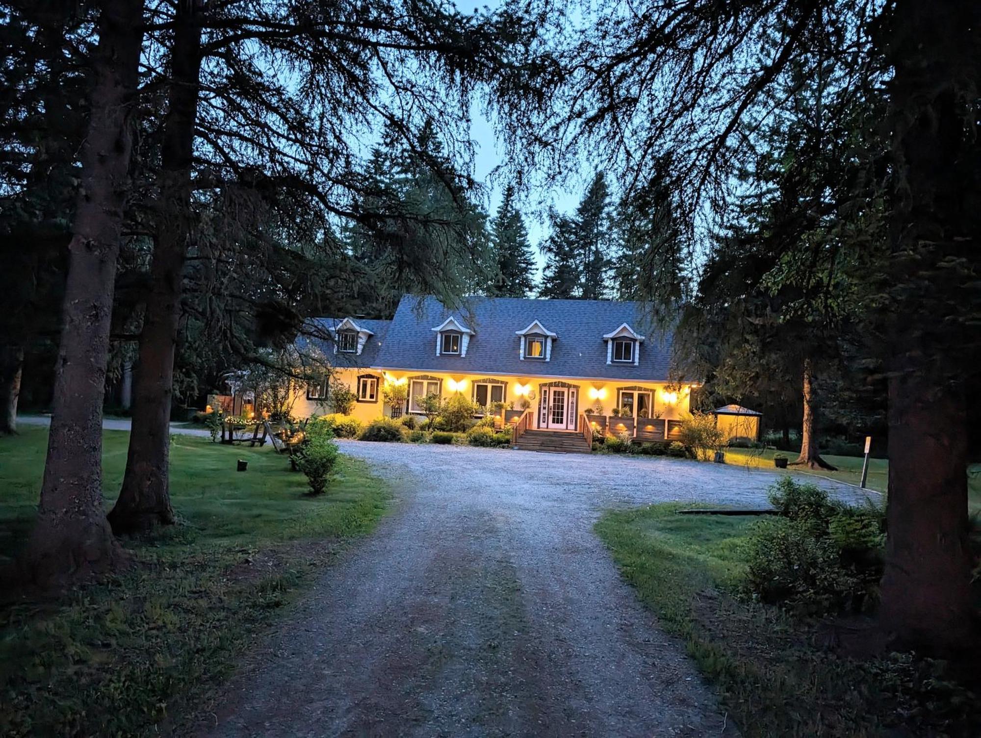 Bed and Breakfast La Tremblante Мон-Трамблан Экстерьер фото